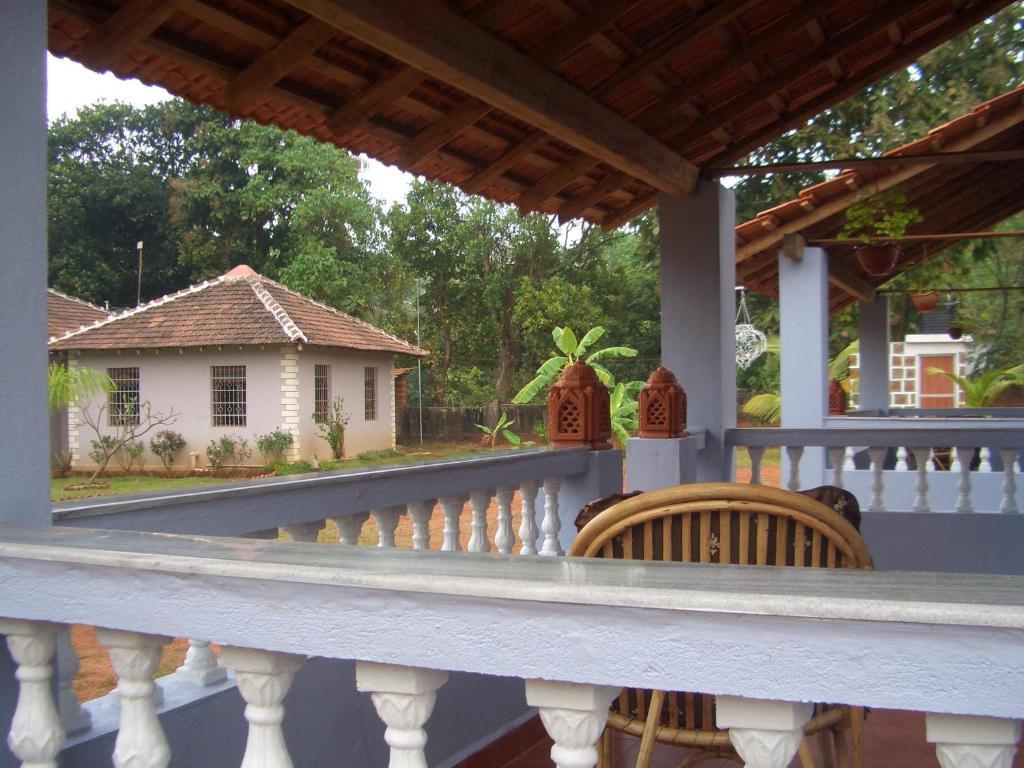 مادريم Avalon Inn الغرفة الصورة