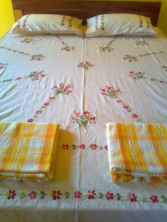 مادريم Avalon Inn الغرفة الصورة