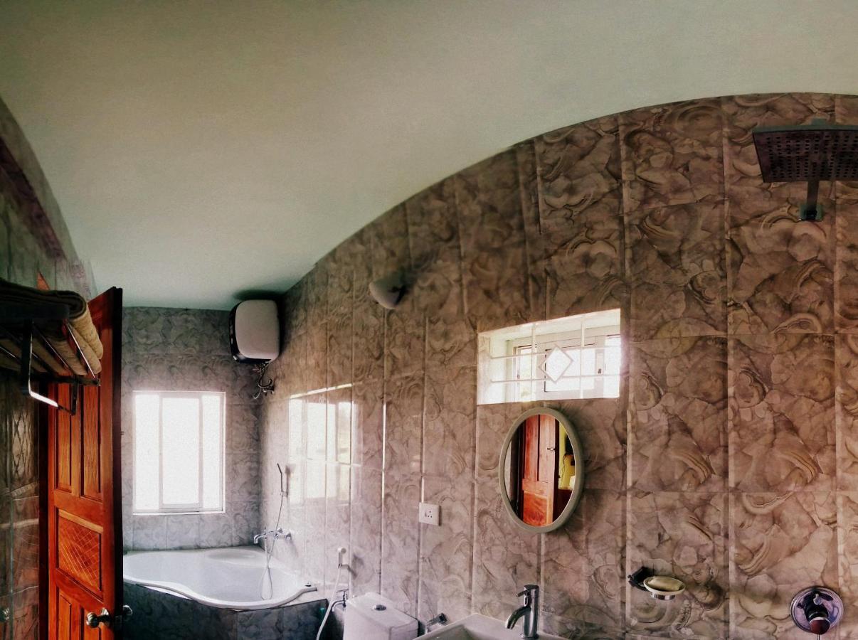 مادريم Avalon Inn المظهر الخارجي الصورة